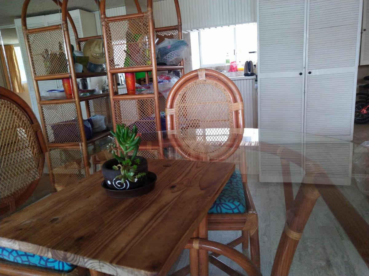 Iow4 Lm Yoga Lounge Lägenhet Acapulco Exteriör bild